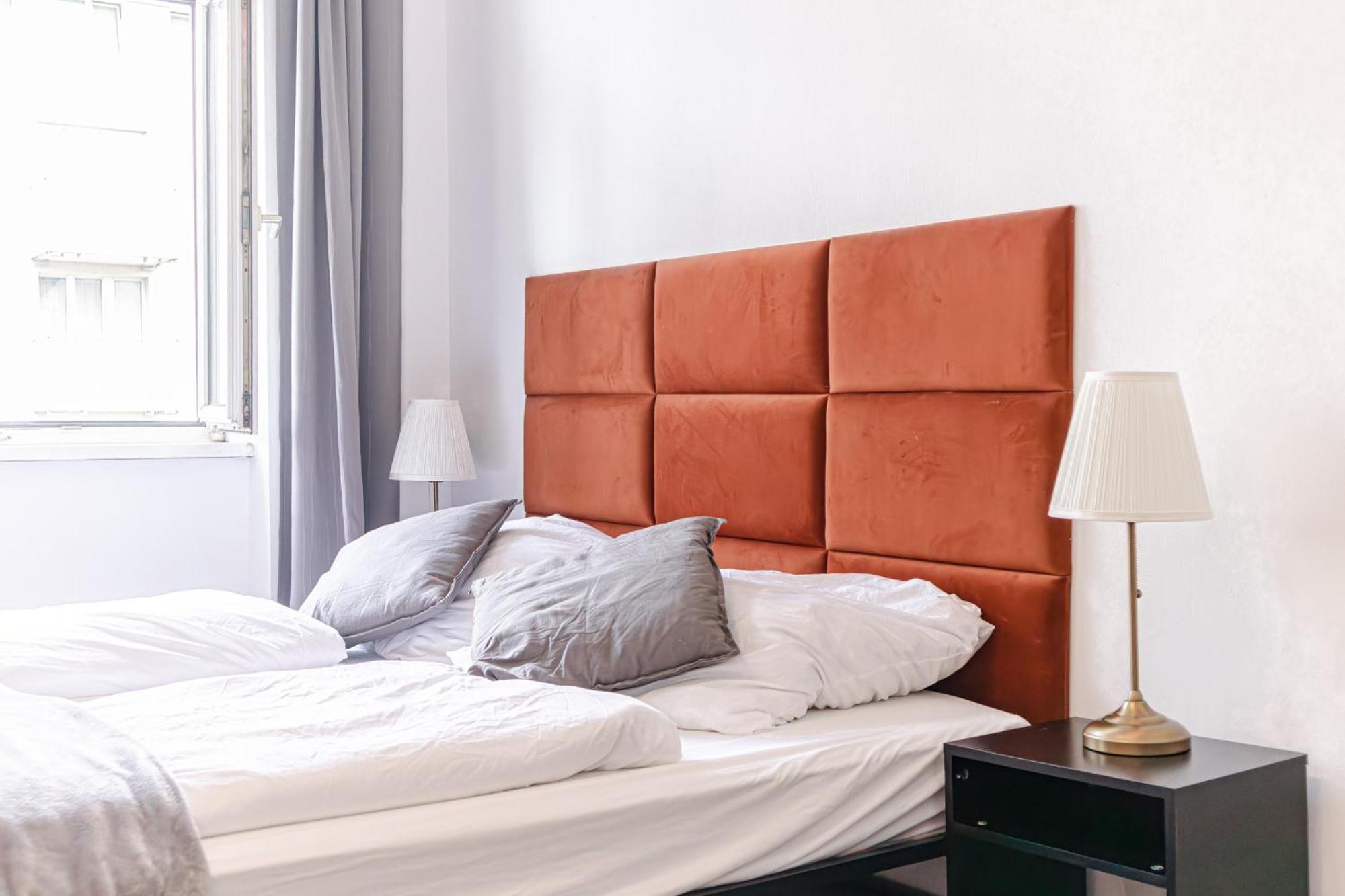 Charming 1br Apt- Near U6 Station Am Schoepfwerk Apartamento